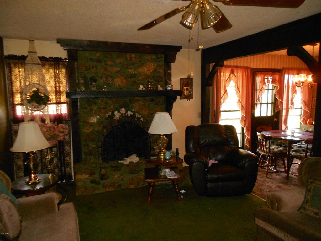 5777 Suburban Terrace, Joplin, MO 64804