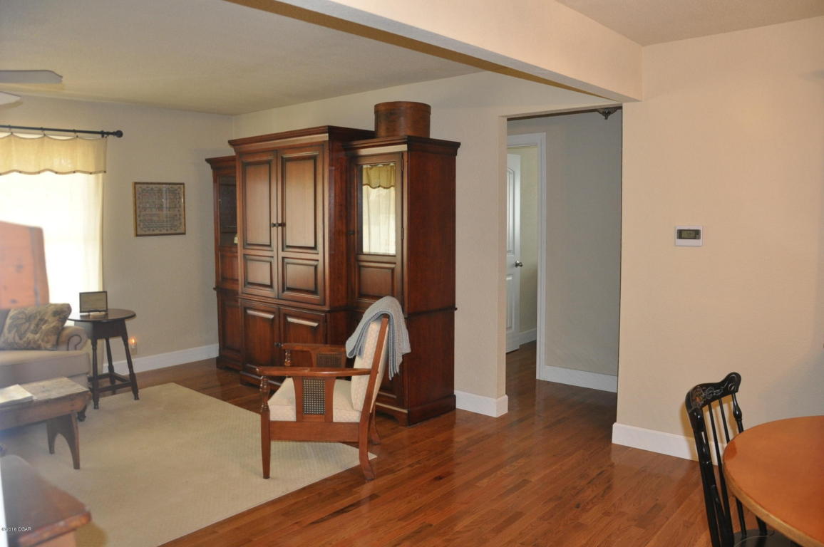 2204 S Brownell Avenue, Joplin, MO 64804