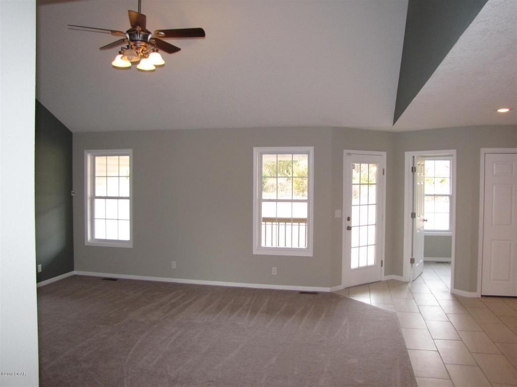 7875 County Lane, Carl Junction, MO 64834