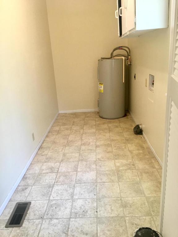 104 Gum, Carterville, MO 64835
