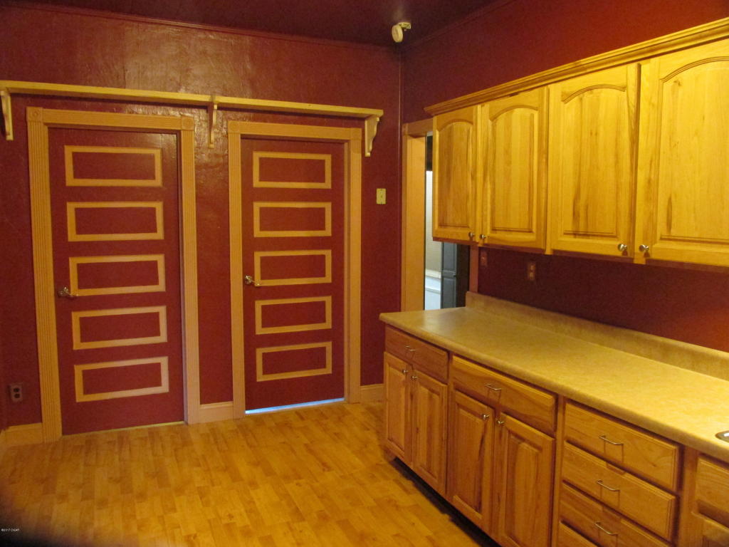 600 E Centennial Avenue, Carthage, MO 64836