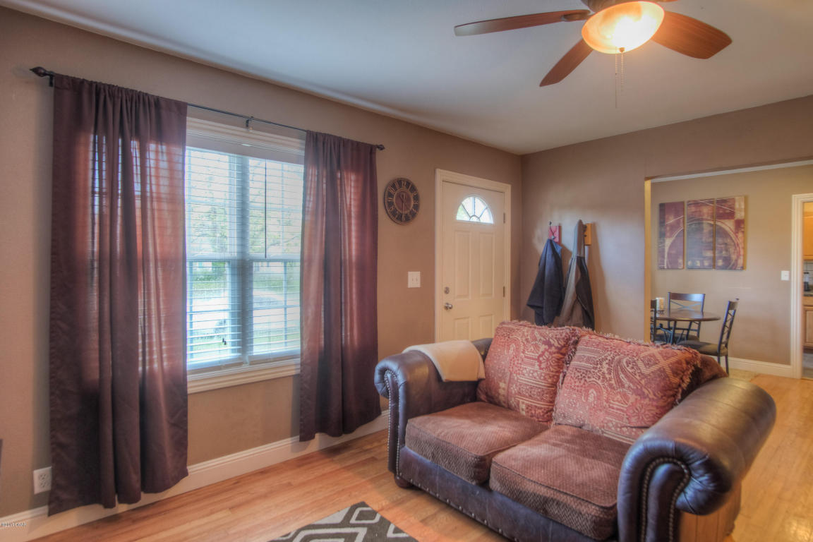 522 Euclid Boulevard, Carthage, MO 64836