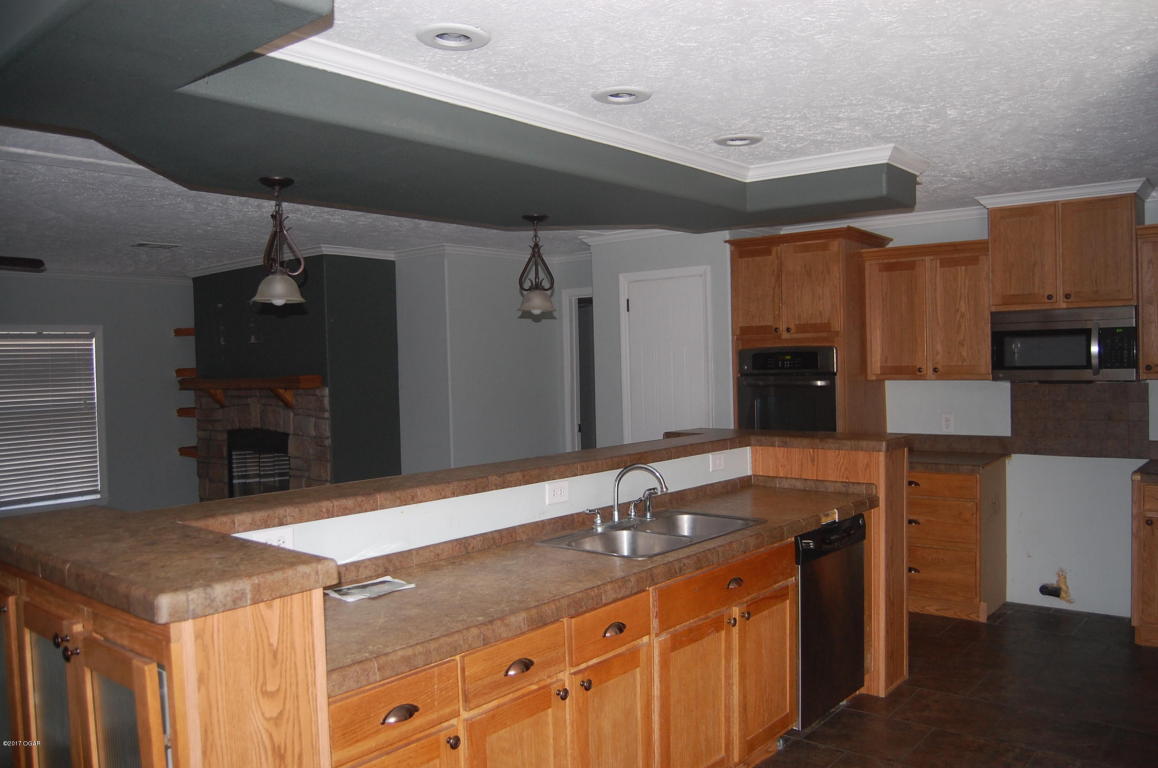 2366 Pelican Road, Diamond, MO 64840