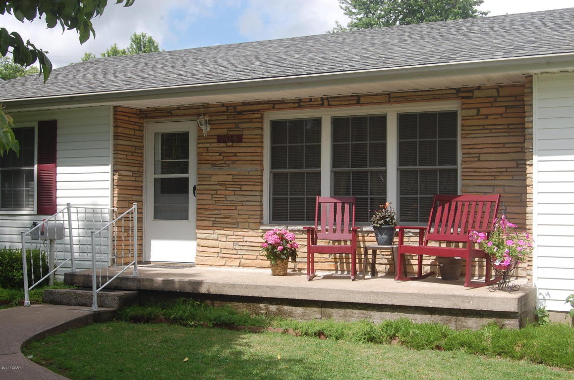 704 Freeman Road, Neosho, MO 64850