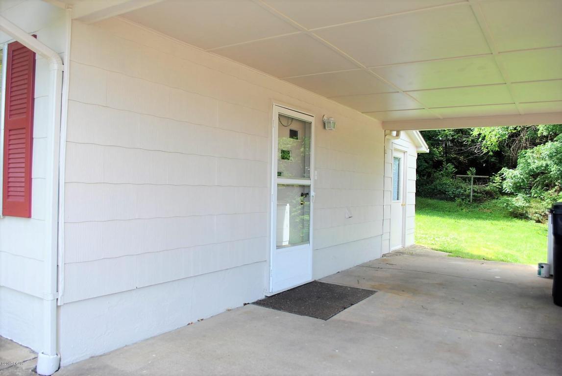 803 Walnut Drive, Neosho, MO 64850