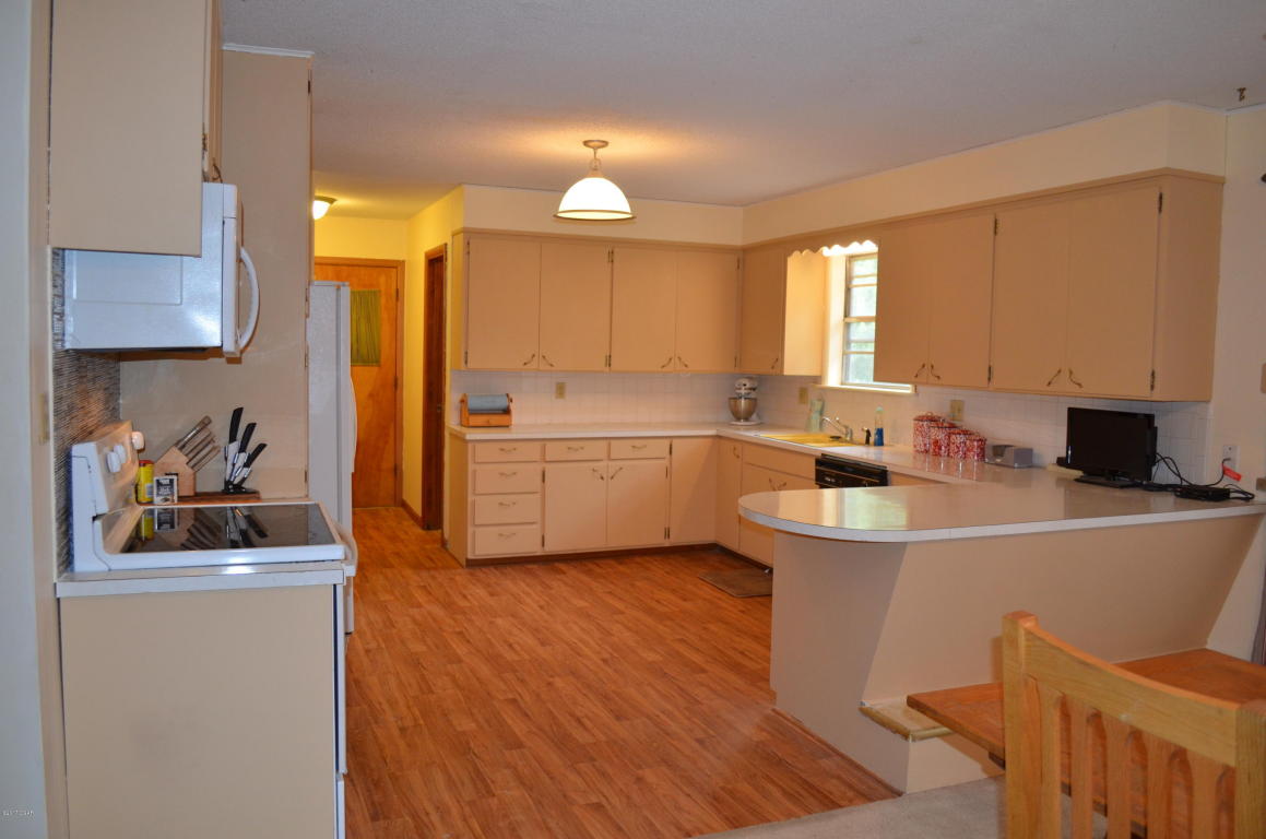 516 Carson Street, Neosho, MO 64850