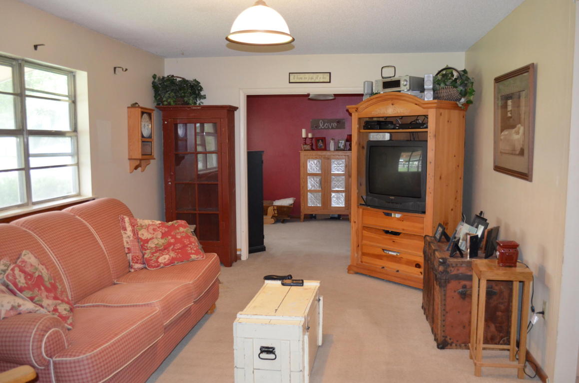516 Carson Street, Neosho, MO 64850