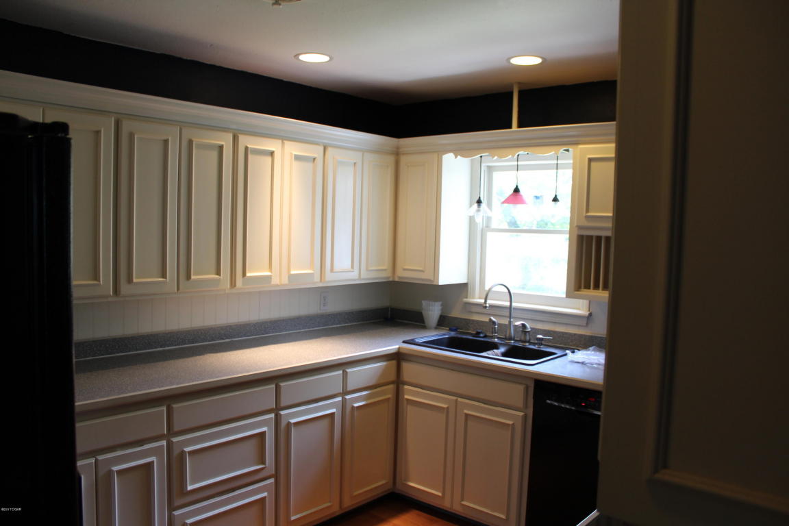 517 S Lafayette, Neosho, MO 64850