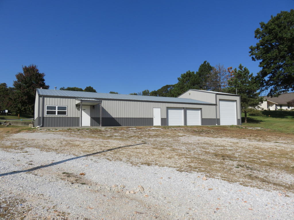 1220 Ridgewood Road, Neosho, MO 64850