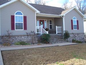 589 Barton Place, Neosho, MO 64850
