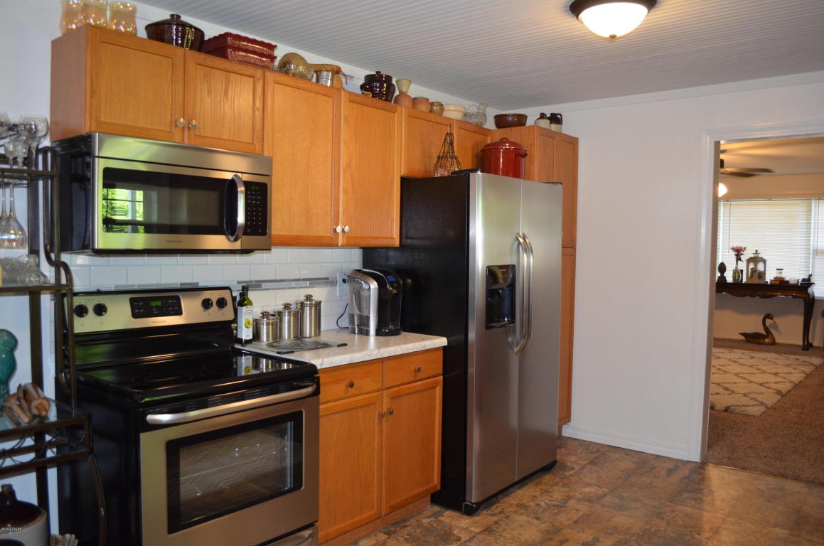 1707 Cherry Street, Seneca, MO 64865