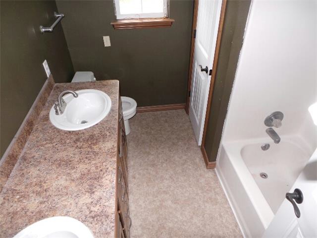 1907 Bluejay DrWebb City, MO, 64870Jasper County