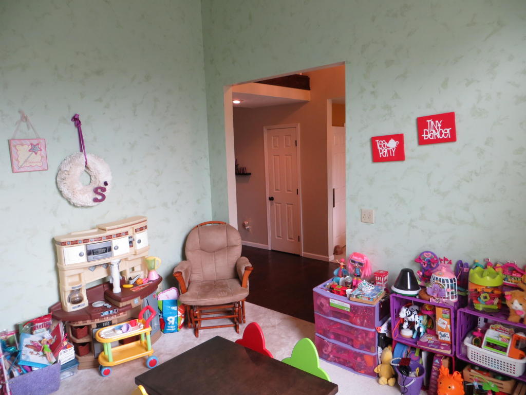 804 Lexington, Webb City, MO 64870