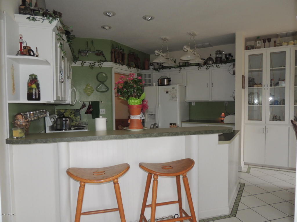 9889 County Road 200, Webb City, MO 64870