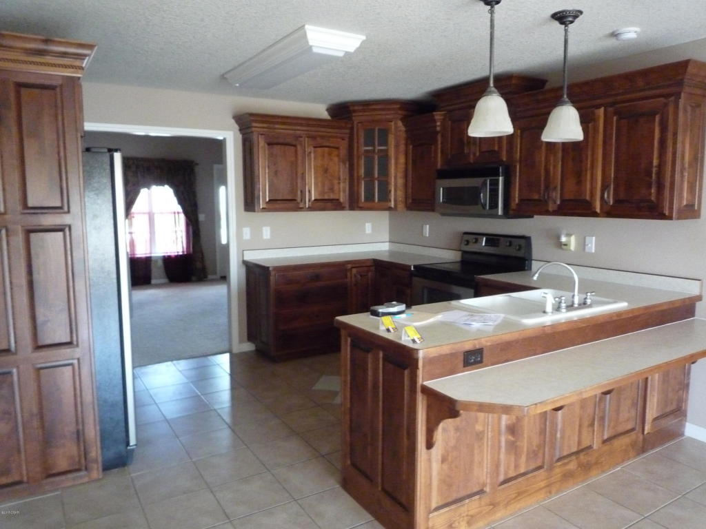 1121 S Rosedale, Webb City, MO 64870