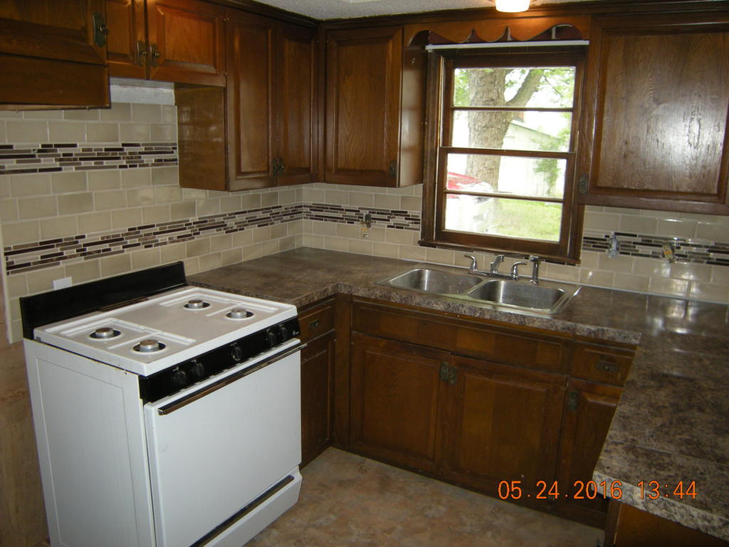 305 REDBUD LN, Ashland, MO 65010