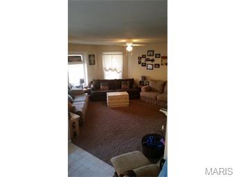 748 Co Rd 737, Bland, United States 65014