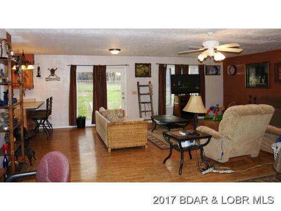 194 Hidden Acres Road, Camdenton, MO 65020