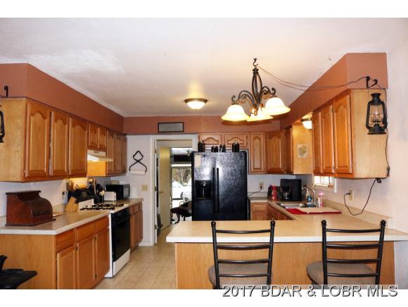 194 Hidden Acres Road, Camdenton, MO 65020