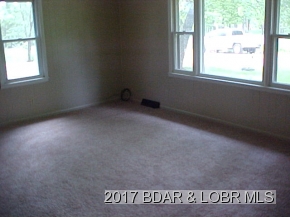 120 NIGHTHAWK LANE, Decaturville, MO 65020