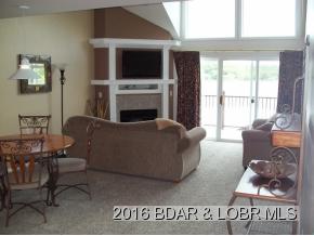 538 Clearwater Dr, Camdenton, MO 65020