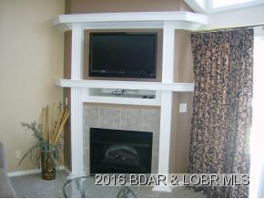 538 Clearwater Dr, Camdenton, MO 65020