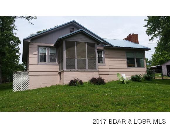 1949 Old Tuscumbia Road, Eldon, MO 65026