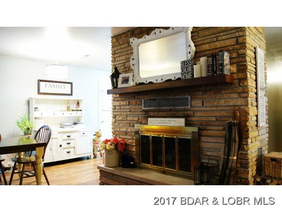 204 Gerhart Ave., Eldon, MO 65026