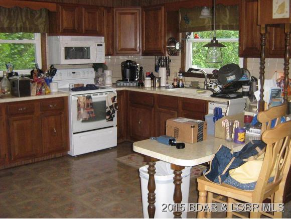30927 Whiteside Lane, Gravois Mills, MO 65037