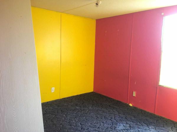 635 N. Main ,MO, Laurie, 65038