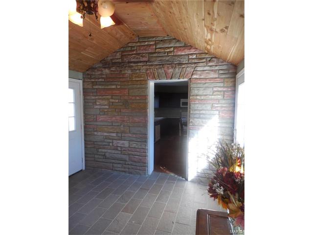 230 East 8th Street, Hermann, MO 65041