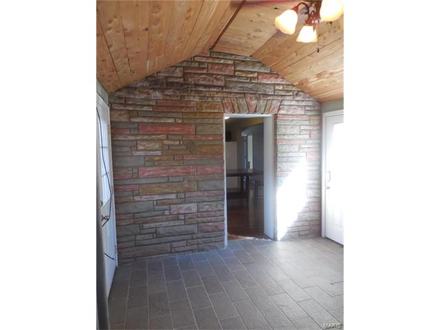 230 East 8th Street, Hermann, MO 65041
