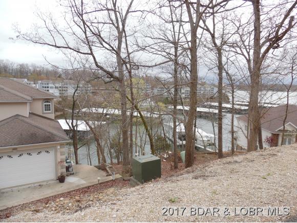 716 Eagle Dr, Four Seasons, MO 65049