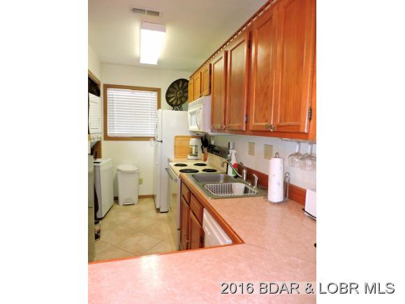 2222 Bittersweet Road, Lake Ozark, MO 65049