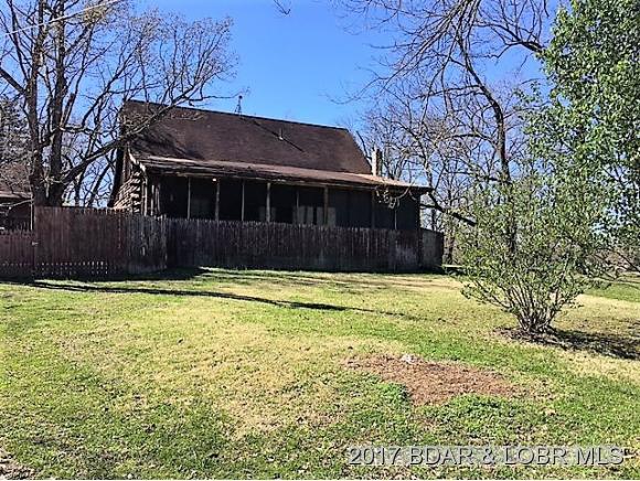 4 Rockwood Cirlce, Lake Ozark, MO 65049