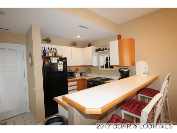 26 Emerald Bay Ct., Lake Ozark, MO 65049