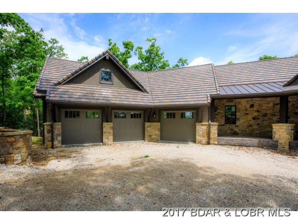 43 Wisteria Point, Four Seasons, MO 65049