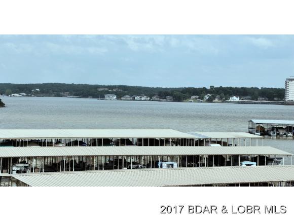45 Southwood Shores PL, Lake Ozark, MO 65049