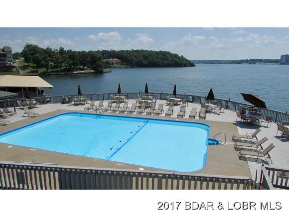 45 Southwood Shores PL, Lake Ozark, MO 65049
