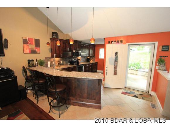 6613 Horseshoe Bend Parkway, Lake Ozark, MO 65049