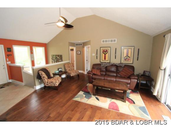 6613 Horseshoe Bend Parkway, Lake Ozark, MO 65049