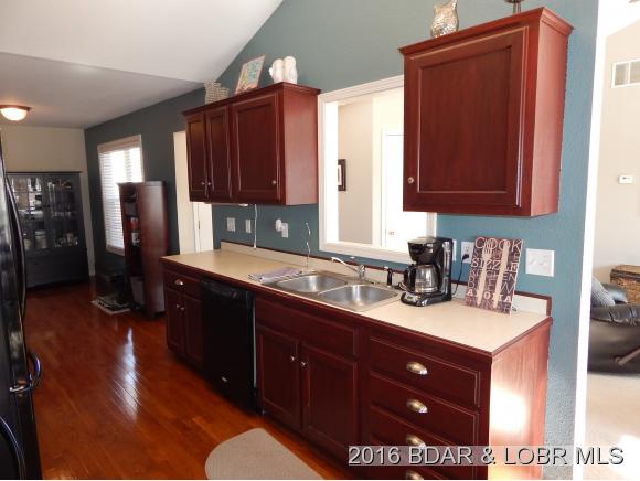 258 Bittersweet Rd, Lake Ozark, MO 65049