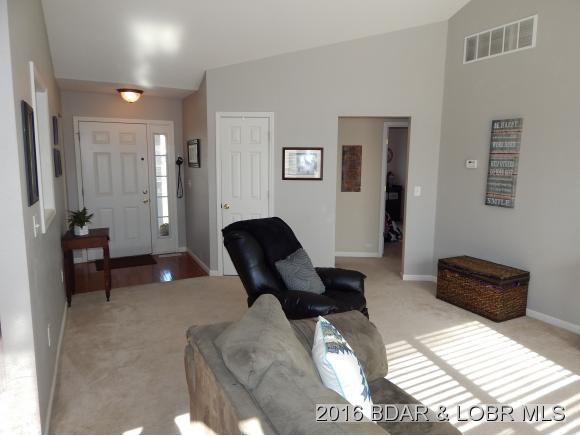 258 Bittersweet Rd, Lake Ozark, MO 65049