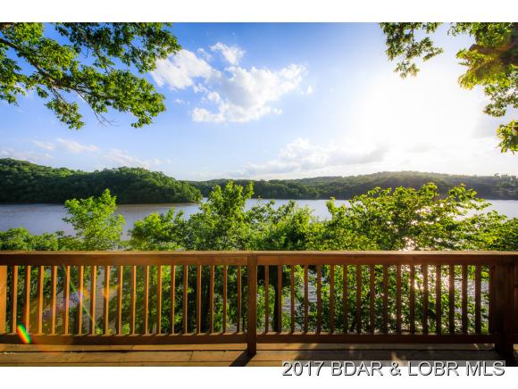 88 Elmwood Place, Linn Creek, MO 65052