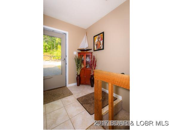 88 Elmwood Place, Linn Creek, MO 65052
