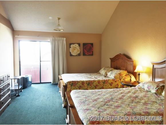 97 Lubbers Quarters, Osage Beach, MO 65065