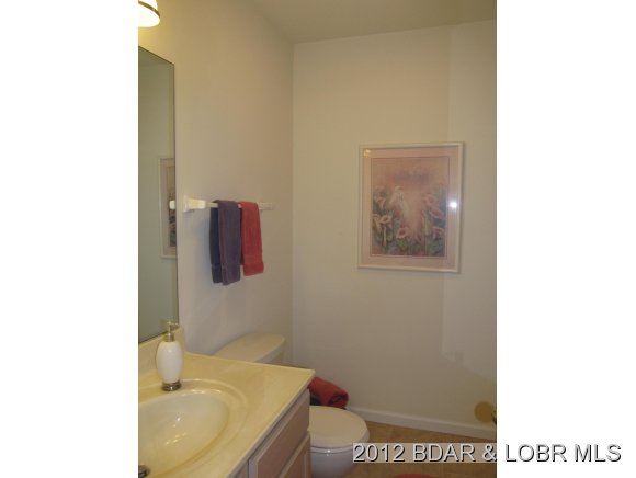 4800 Eagleview Drive, Osage Beach, MO 65065