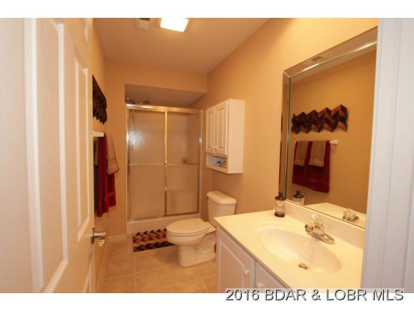 4800 Eagleview Dr., Osage Beach, MO 65065