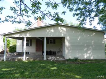 208 EMadison, Owensville, MO 65066
