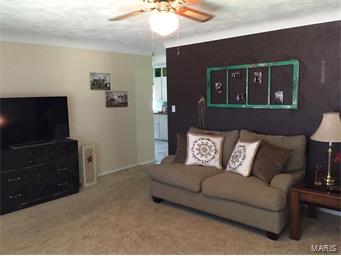 407 E Madison, Owensville, MO 65066